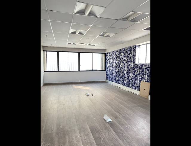 12,263M² WAREHOUSE TO LET IN WYNBERG